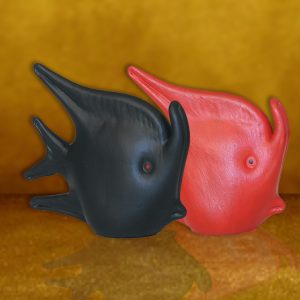 Los Peces que Activan El Yin y El Yang Rojo y Negro